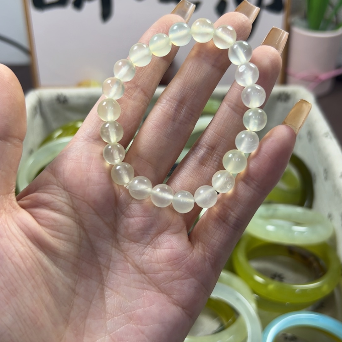 蛇纹石玉手镯未镶嵌563