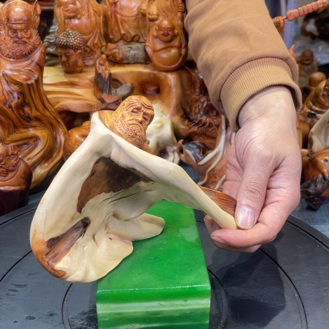 柏木（崖柏）。。。。。。。