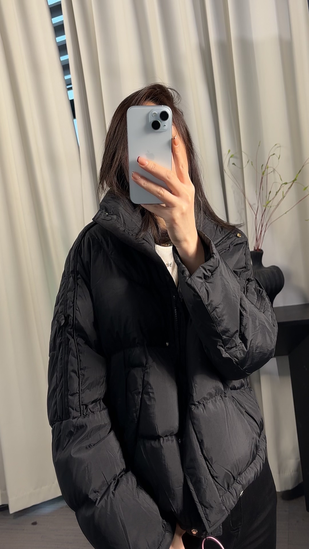 杨老板2025冬季新款袖盘扣设计感羽绒服外套