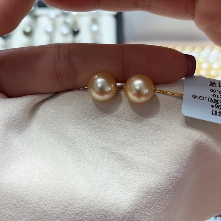 海水珍珠耳饰18K金镶嵌
