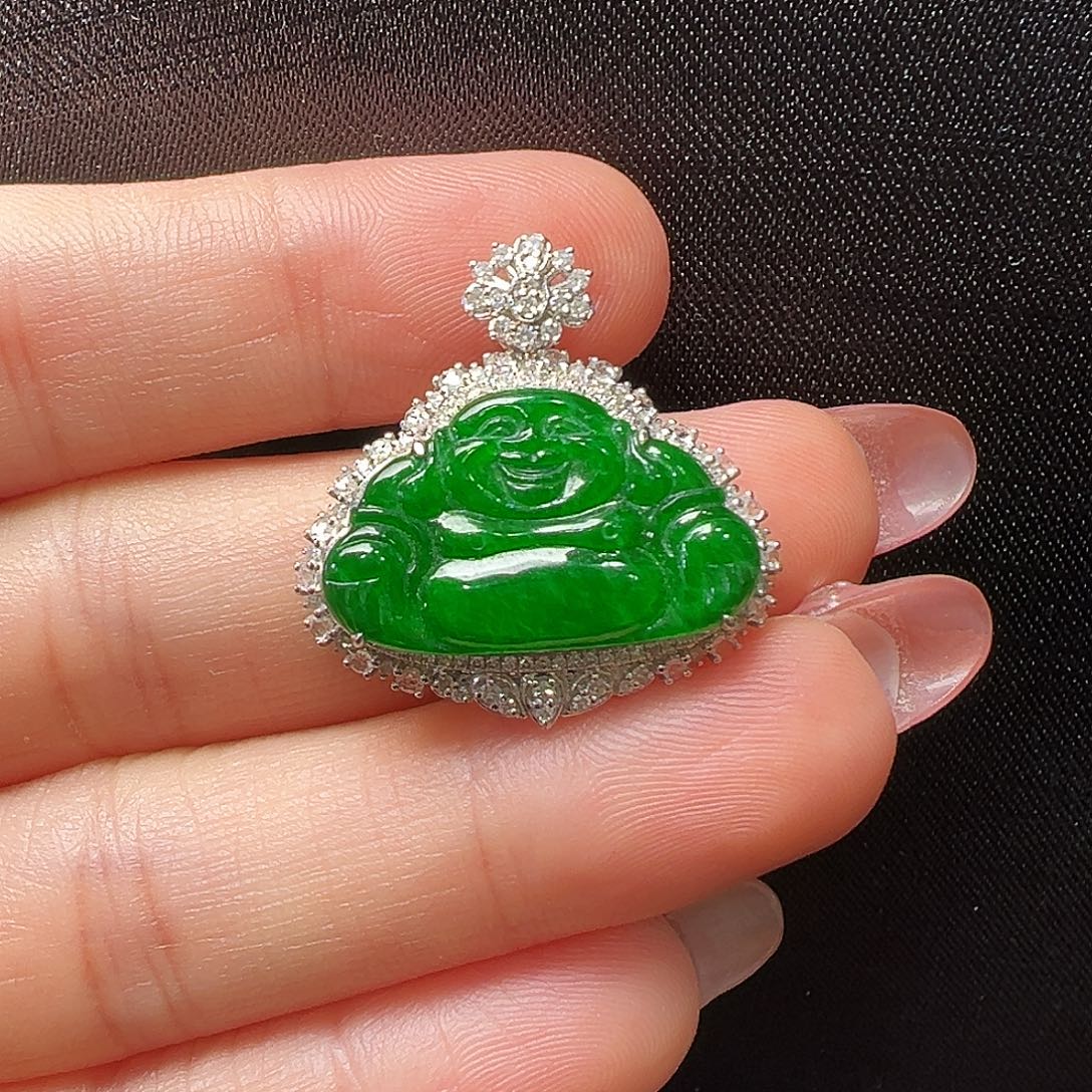 翡翠18K金镶嵌颈饰佛公吊坠