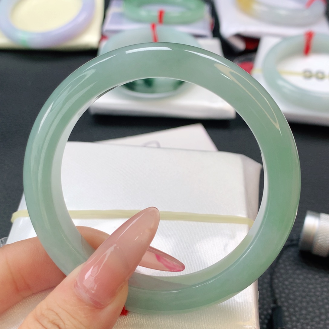 翡翠手镯未镶嵌翡翠手镯57.5