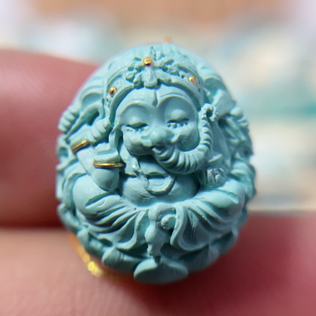 绿松石配饰未镶嵌