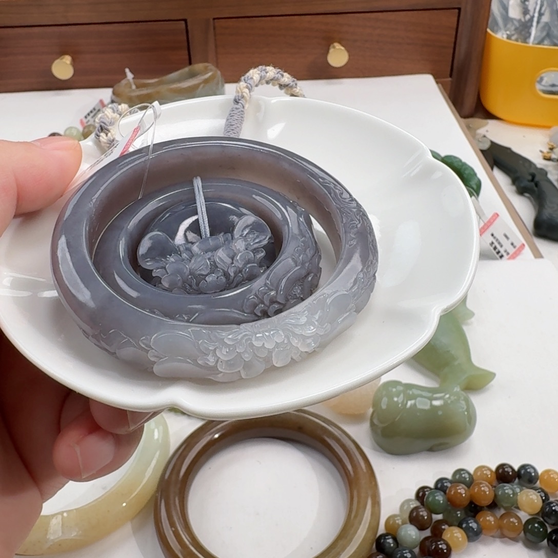 和田玉未镶嵌颈饰53