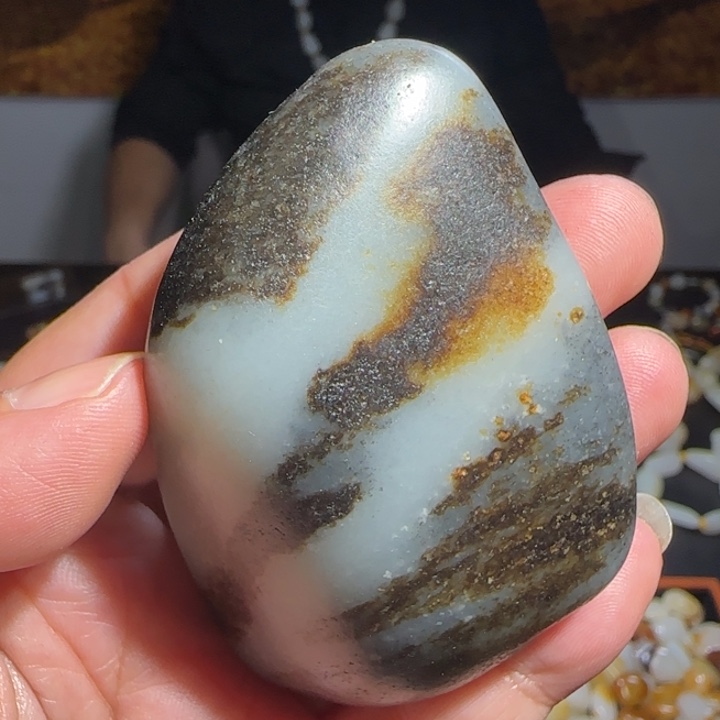 和田玉把件未镶嵌131克