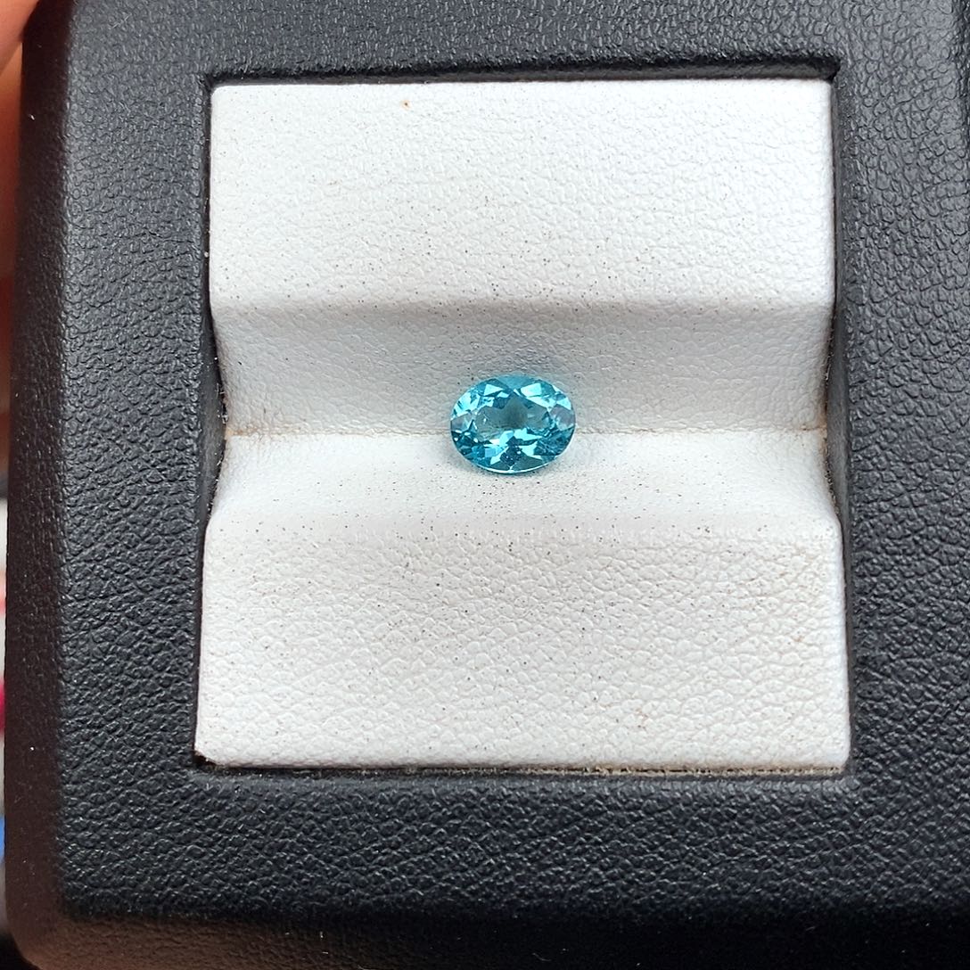 磷灰石裸石未镶嵌0.86ct