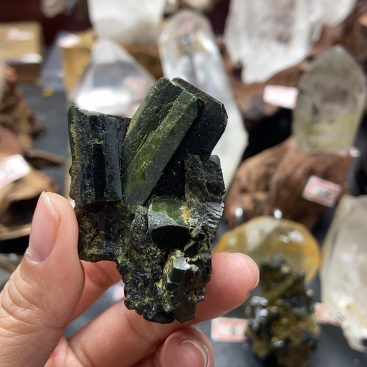 大型摆件（非配饰）未镶嵌水晶