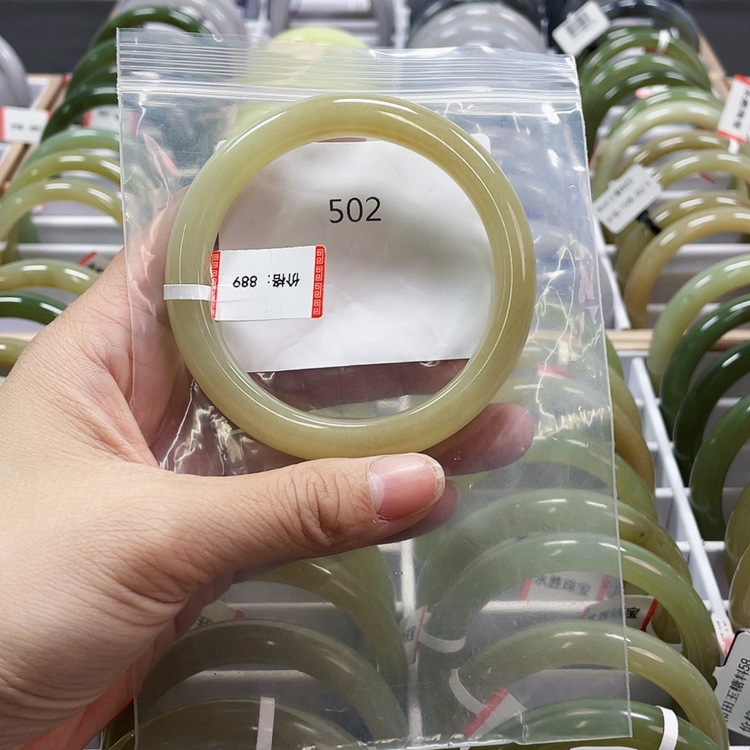 和田玉手镯未镶嵌502圈口59