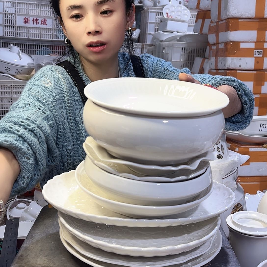 盘小**。微瑕产品………4985十件套