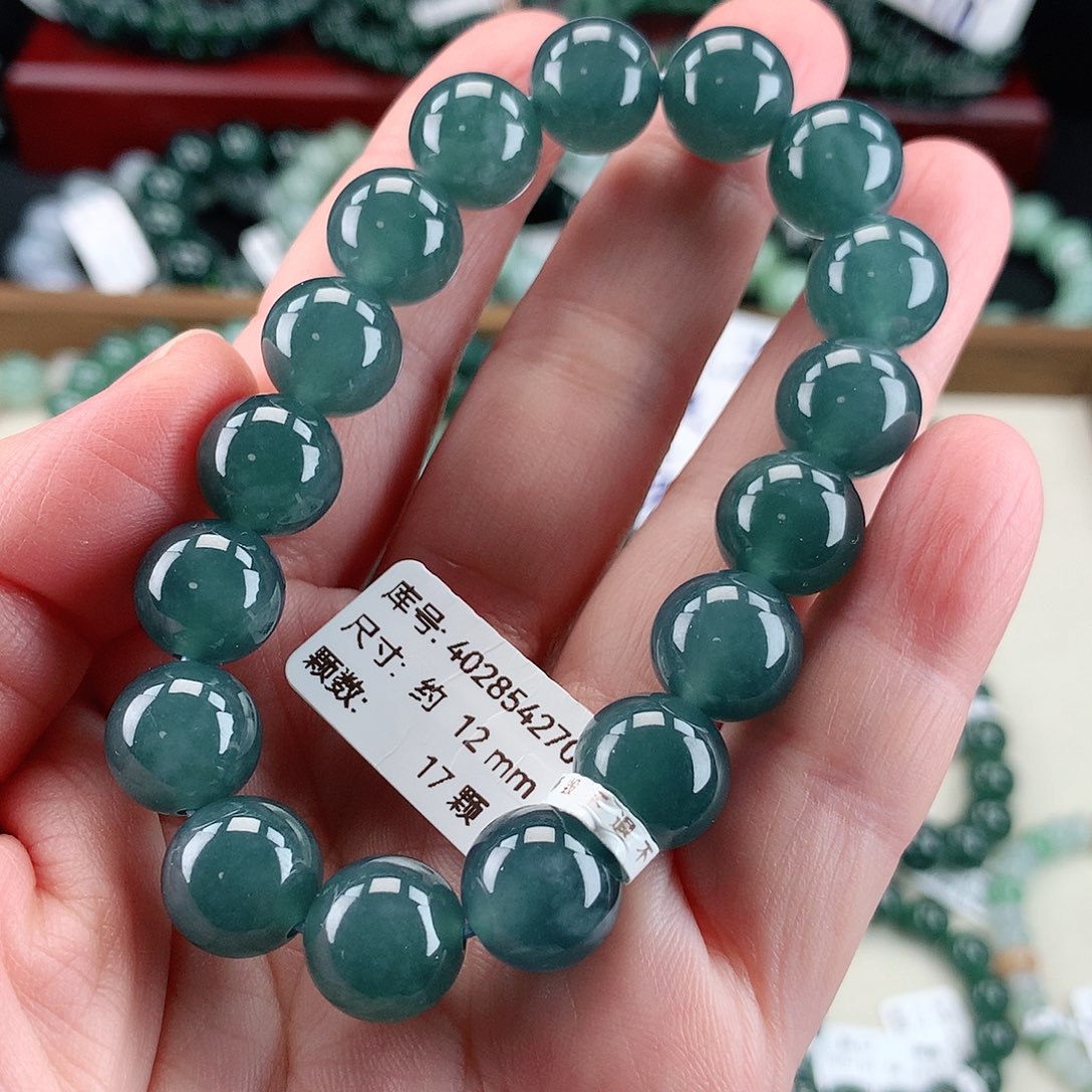 翡翠未镶嵌毛衣链