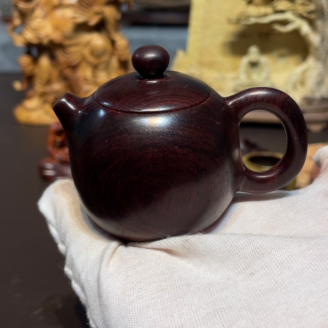 檀香紫檀（小叶紫檀）摆件工艺品