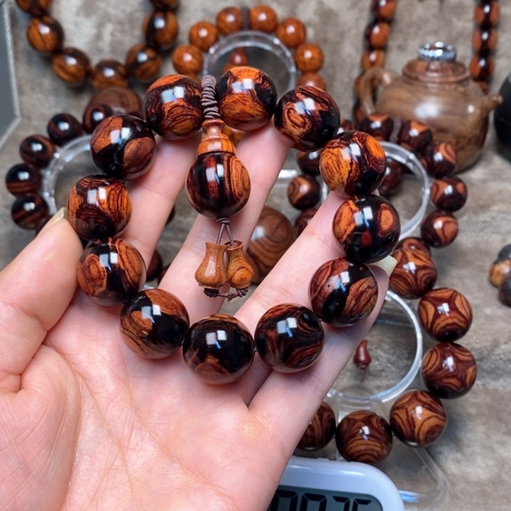 黄花梨/降香黄檀过***杨紫油梨成品加工手串