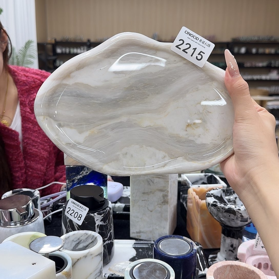 2215凤白玉大云朵福利