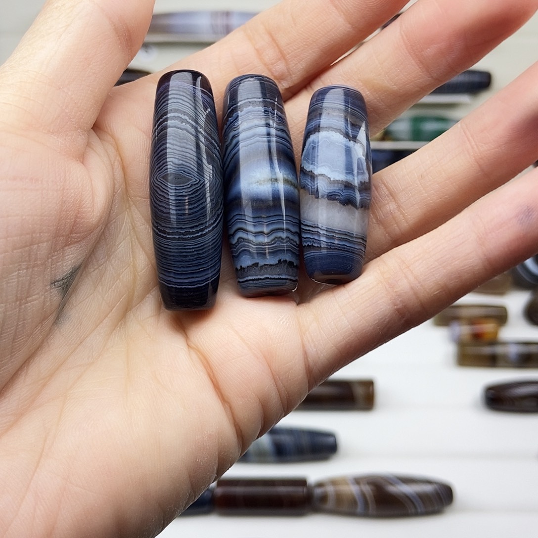 雪***真玛瑙/玉髓未镶嵌颈饰