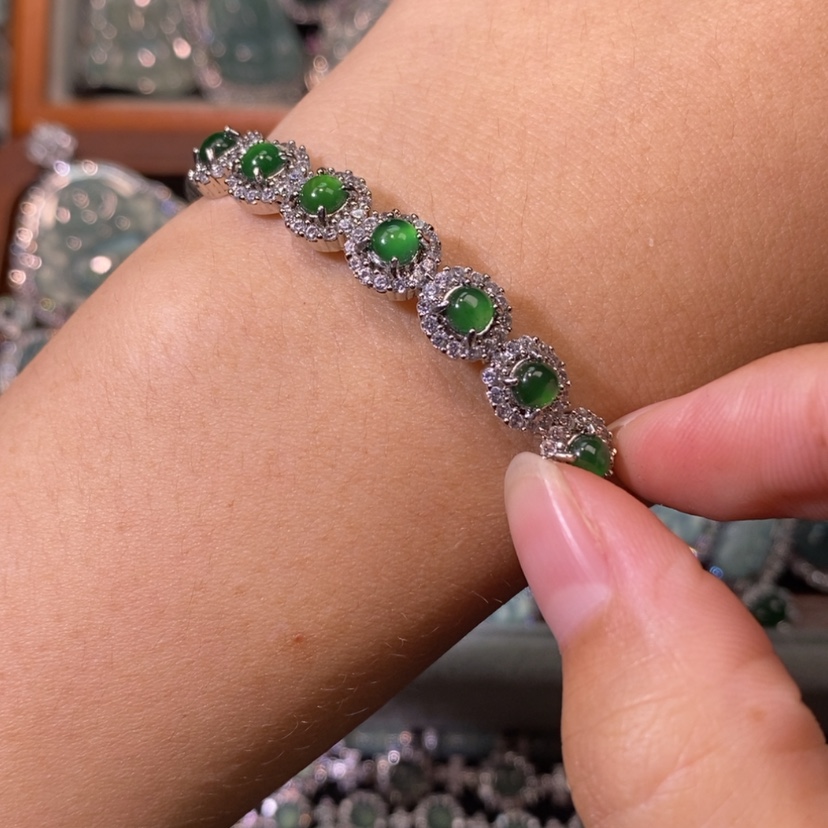 【闪购商品】翡翠未镶嵌颈饰天然