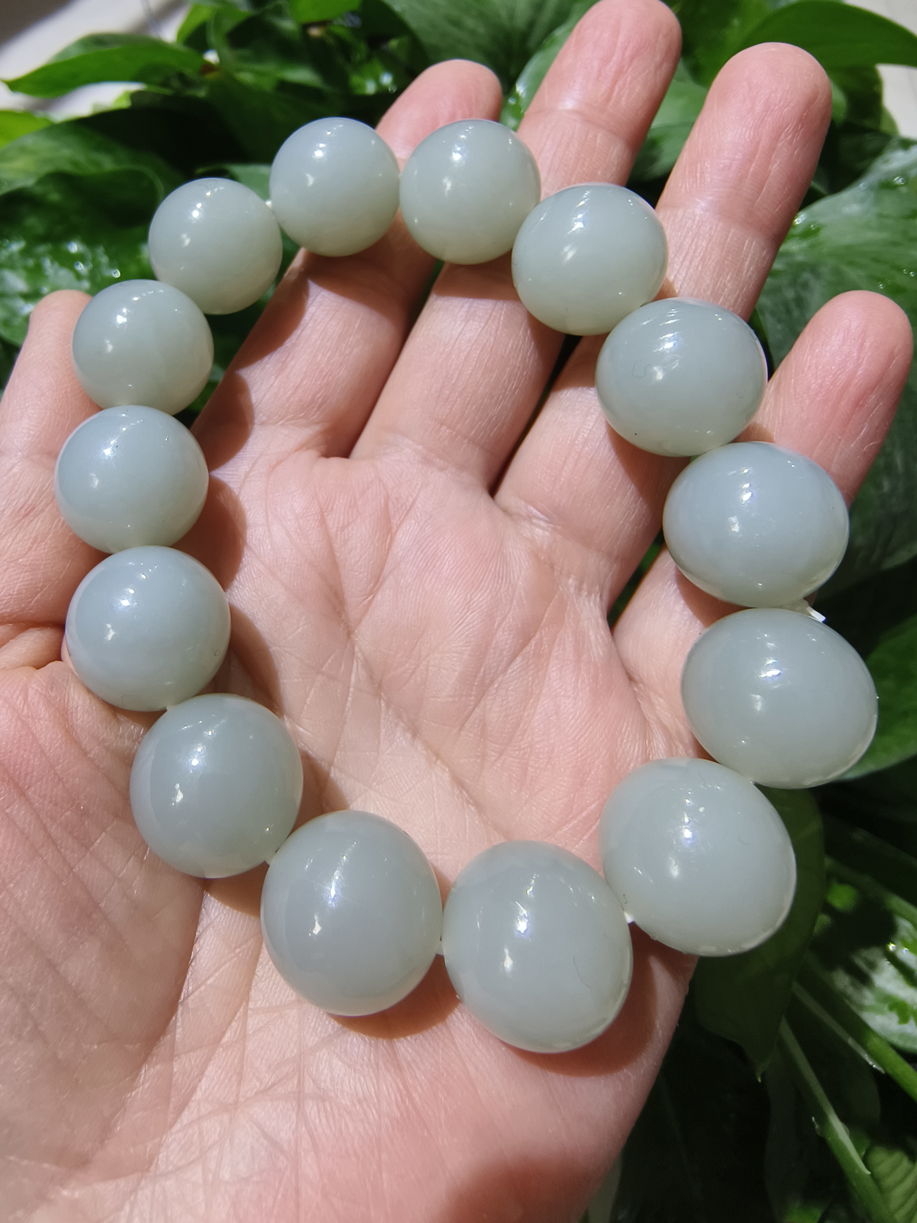 新疆和田玉且末料近矿料圆珠清新时尚手串