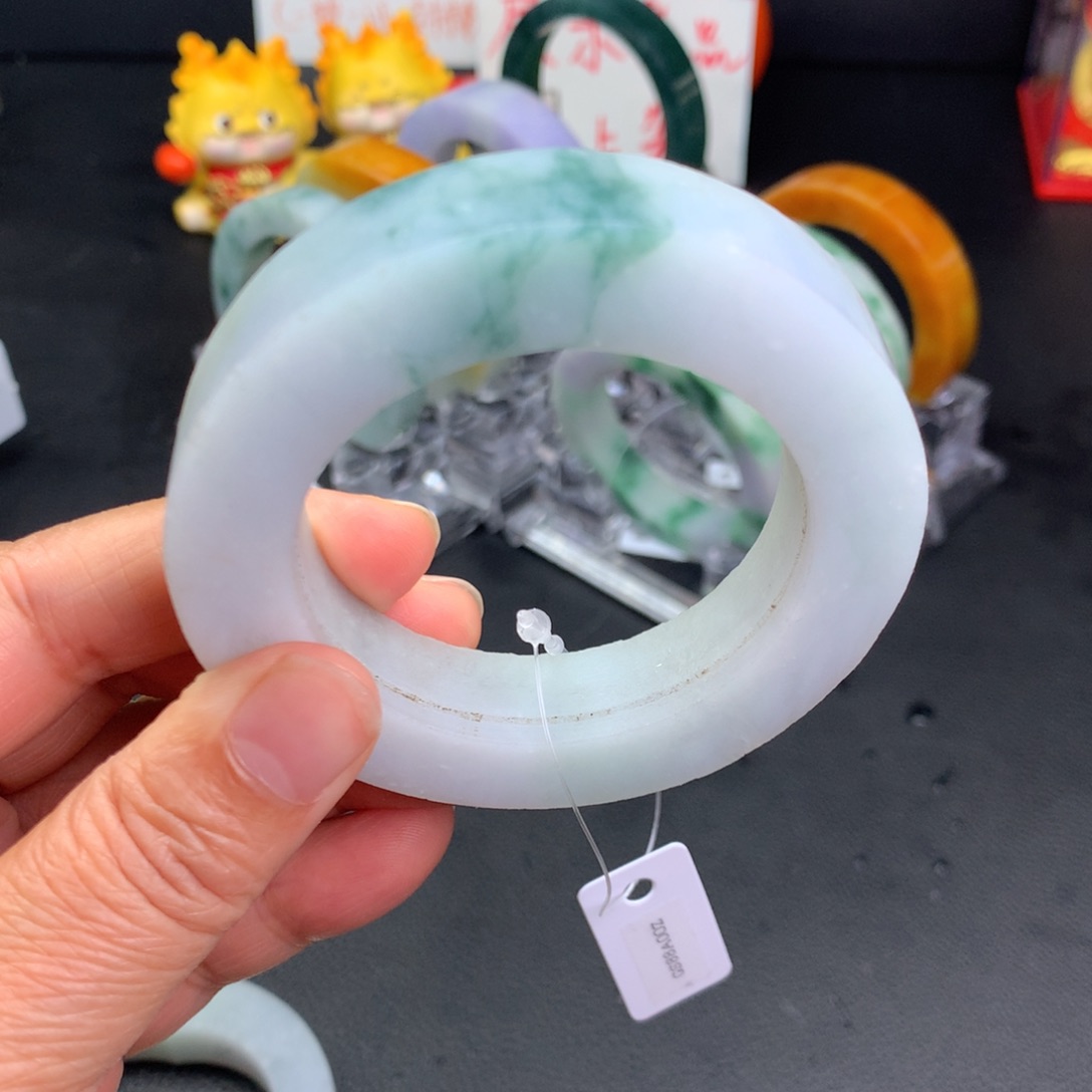 定制翡翠手镯未镶嵌