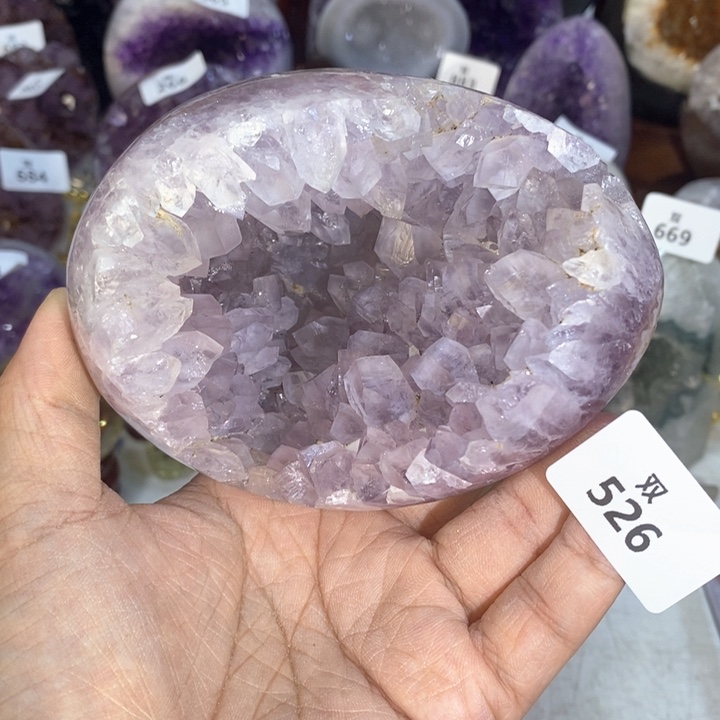 未镶嵌水晶大型摆件（非配饰）