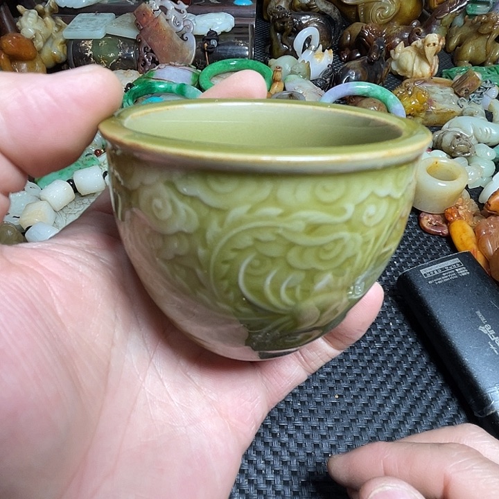 瓷片漂亮的很啊哈哈不错