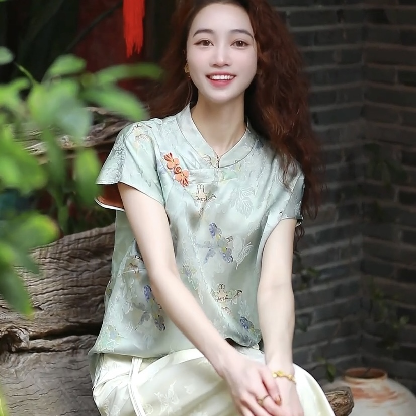 时尚夏季百搭复古宽松立领气质提花衬衫5305