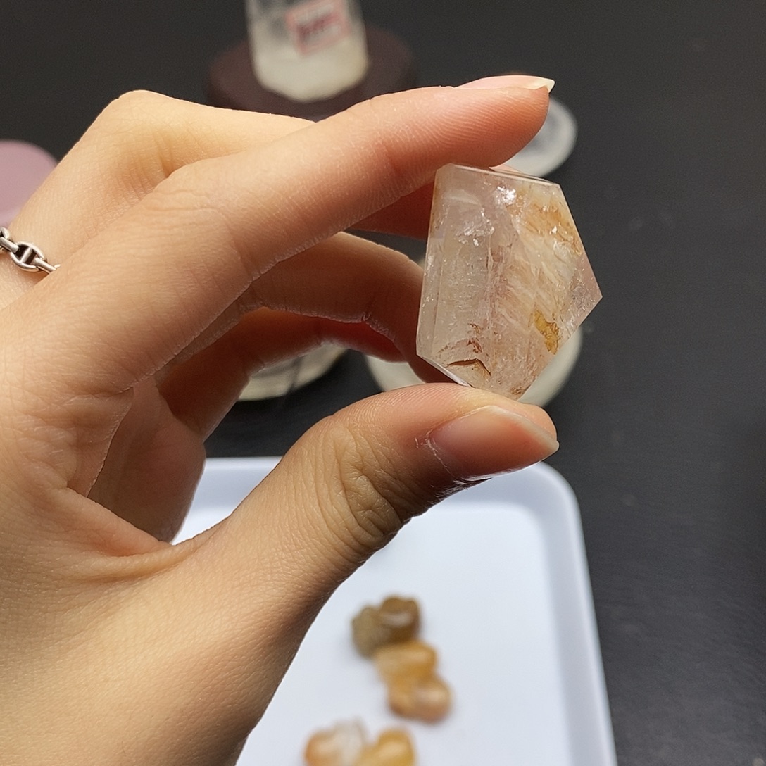 水晶未镶嵌珠宝半成品263水晶石