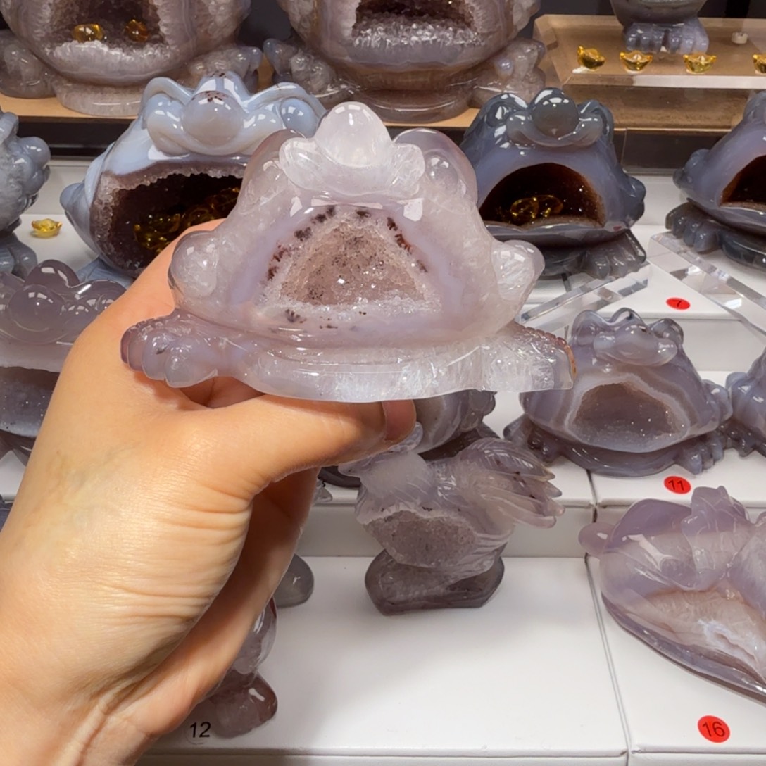 玛瑙/玉髓未镶嵌把件