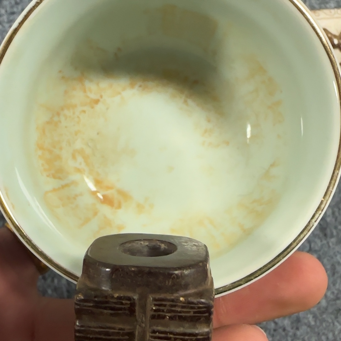 摆件瓷器等文物的保护