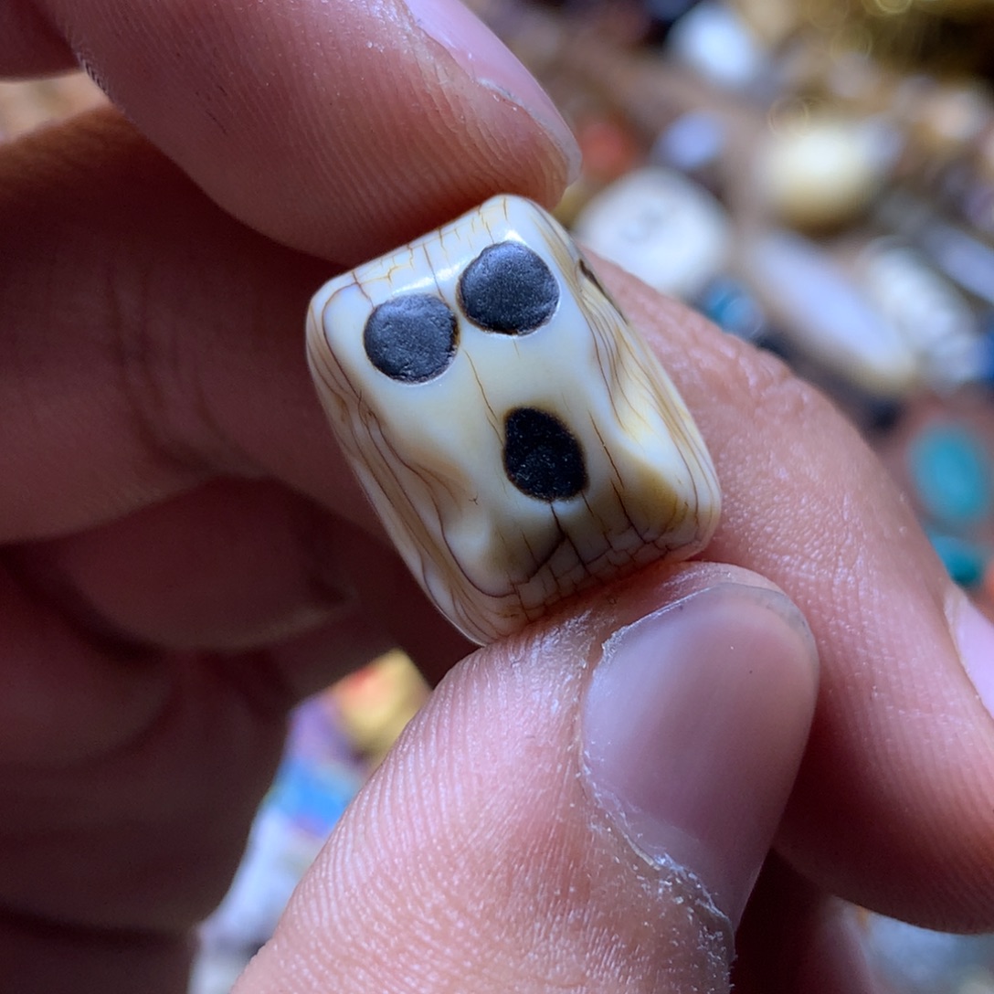 吊坠龙脊菩提藏传