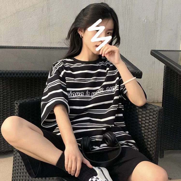 条纹字母印花短袖T恤宽松圆领套头短袖中性风上衣女N