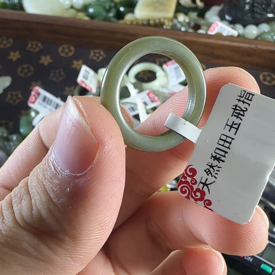 和田玉手链未镶嵌137.16.8