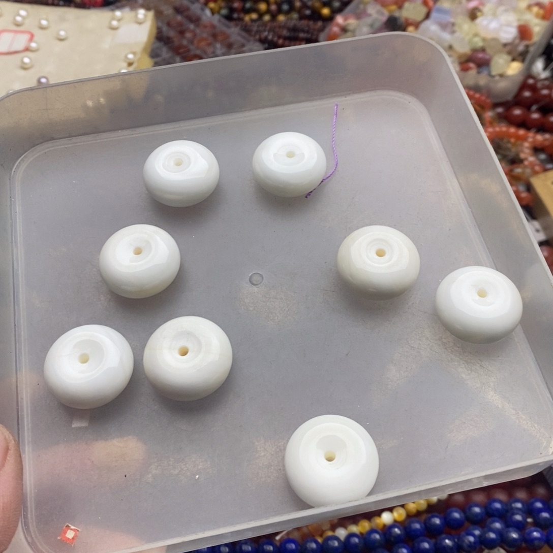 玛瑙/玉髓未镶嵌珠宝半成品一个天然12×23mm车贝壳平安扣
