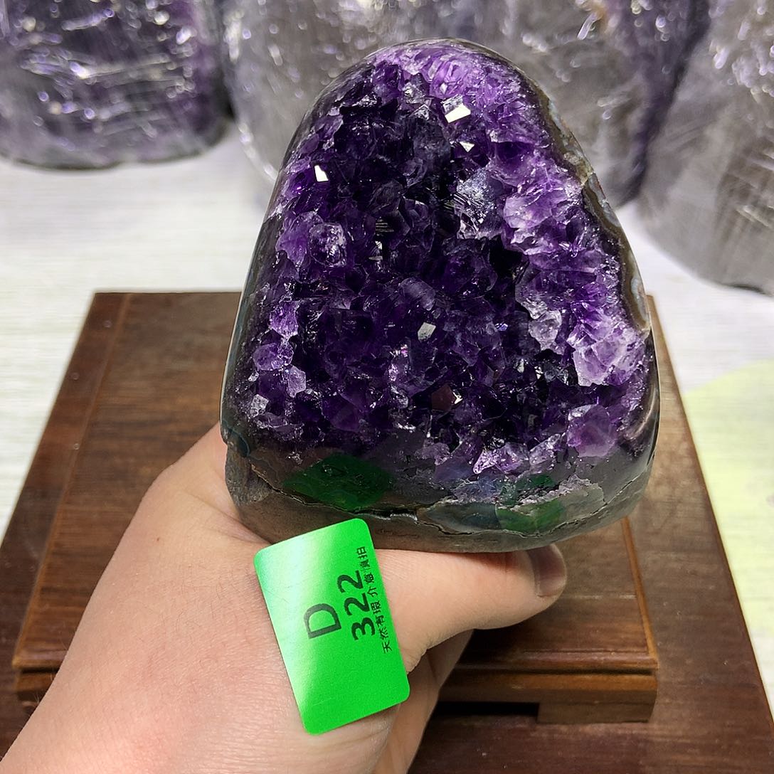 紫晶大型摆件（非配饰）未镶嵌