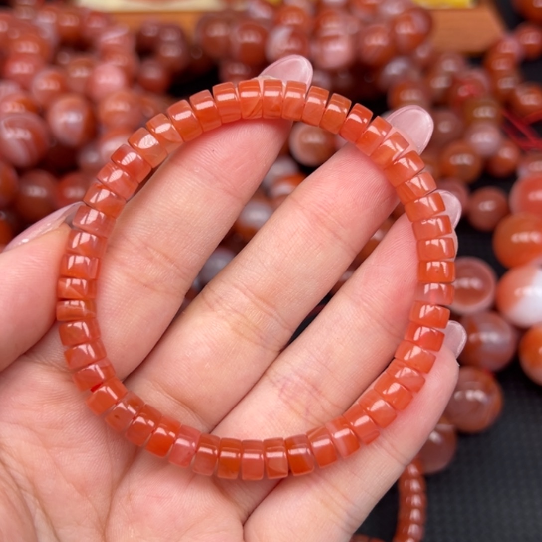 南红玛瑙未镶嵌手链