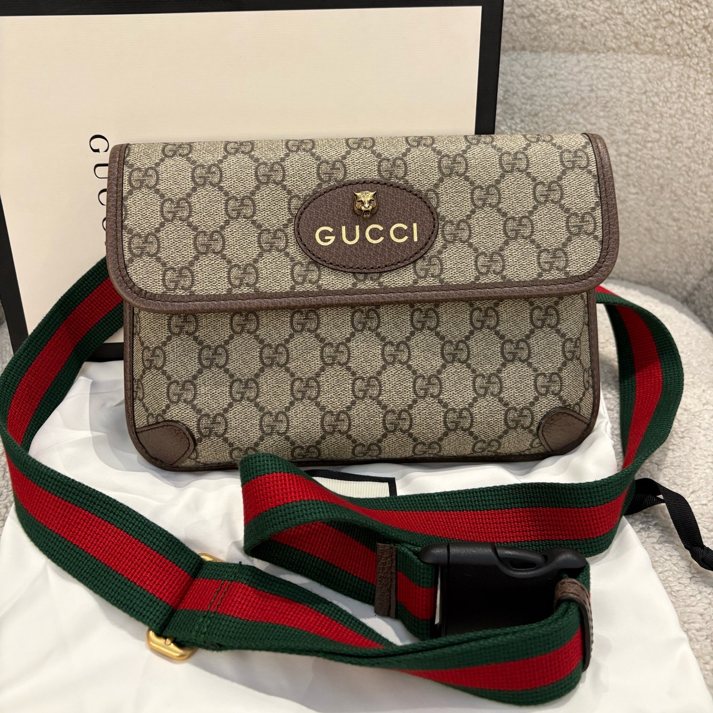 99新 GUCCI/古驰 N1316 Gucci古驰男女通用虎头包经典GG老花