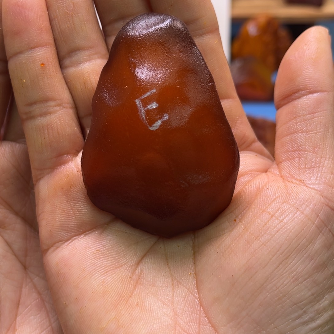 定制琥珀未镶嵌原石定制琥珀蜜蜡