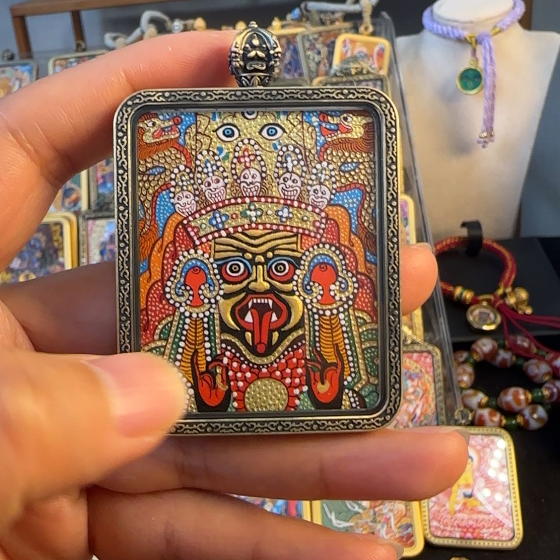 吊坠扎基拉姆热贡唐卡