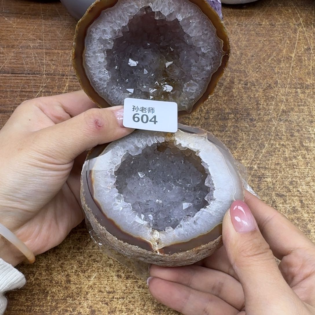 水晶大型摆件（非配饰）未镶嵌