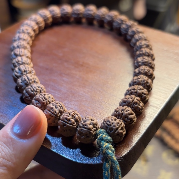 雨***伞吊坠金刚菩提纯血老树王3号