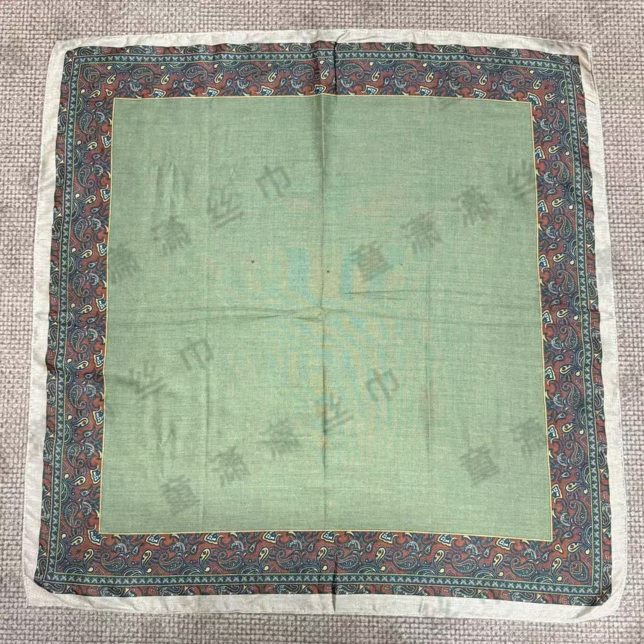 （绿光森林）新款方巾65*65左右围巾