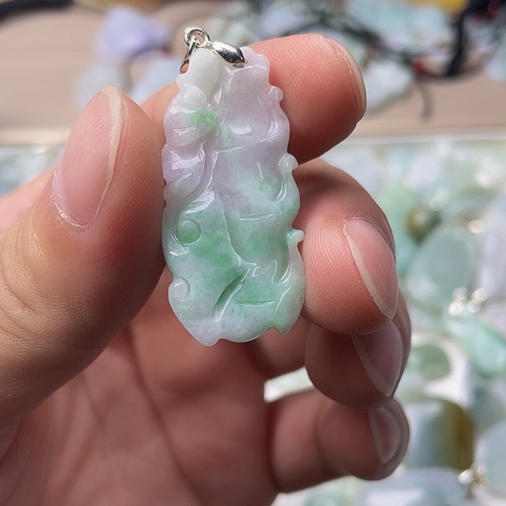 翡翠未镶嵌挂件翡翠