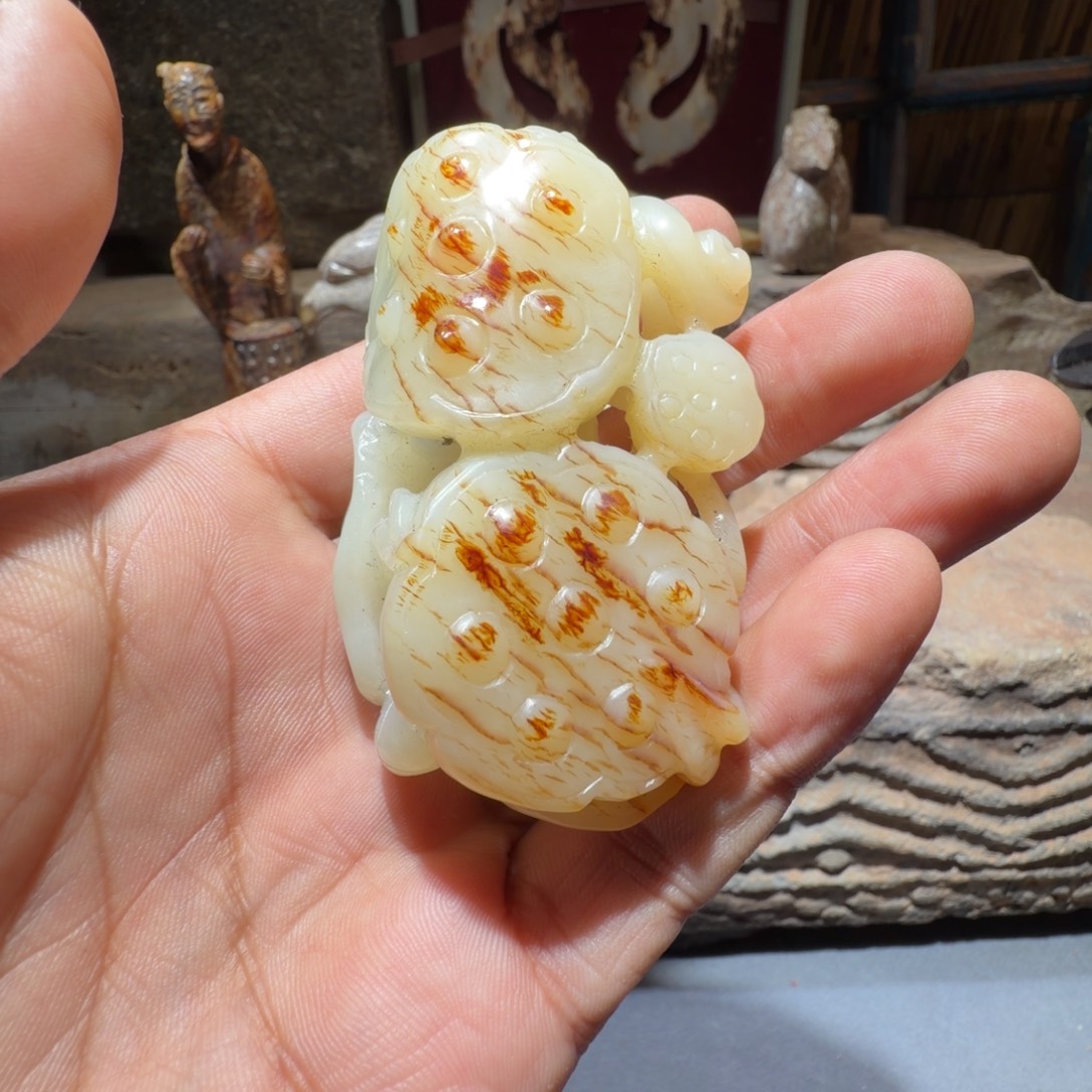 荣***堂和田玉（糖玉）未镶嵌颈饰