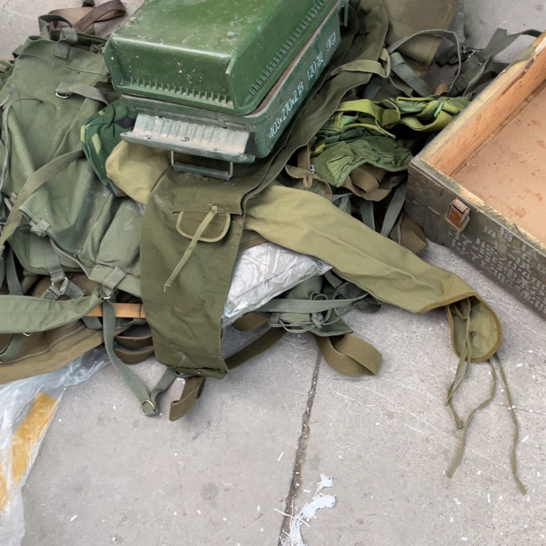 路*野1111111111111111111