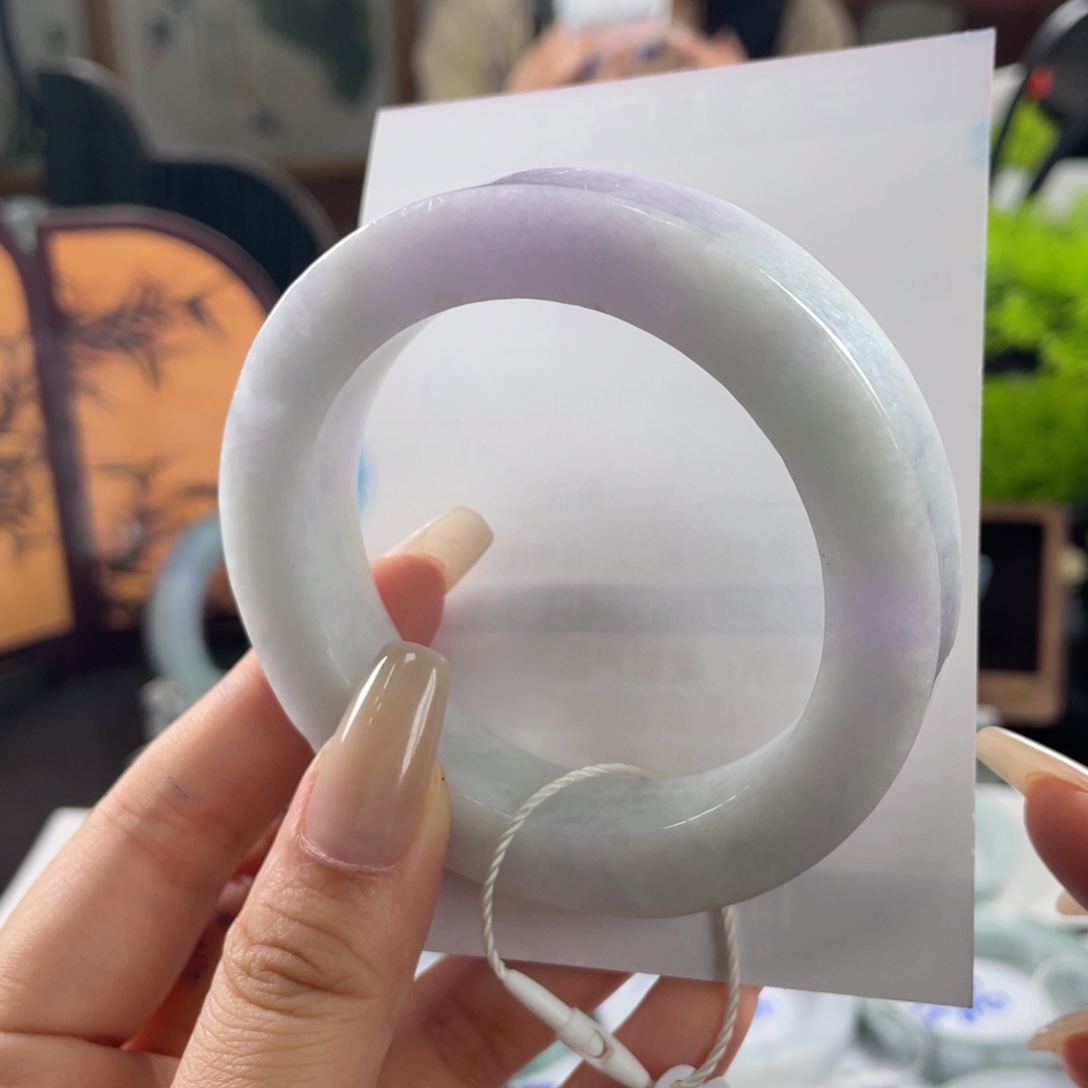 定制翡翠未镶嵌翡翠手镯基地质检发货