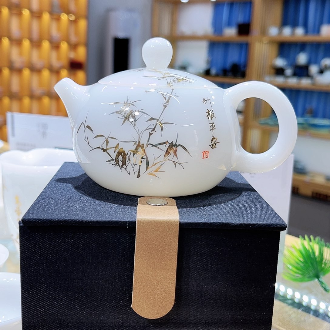 郭老师底款，证书，发柿柿如意