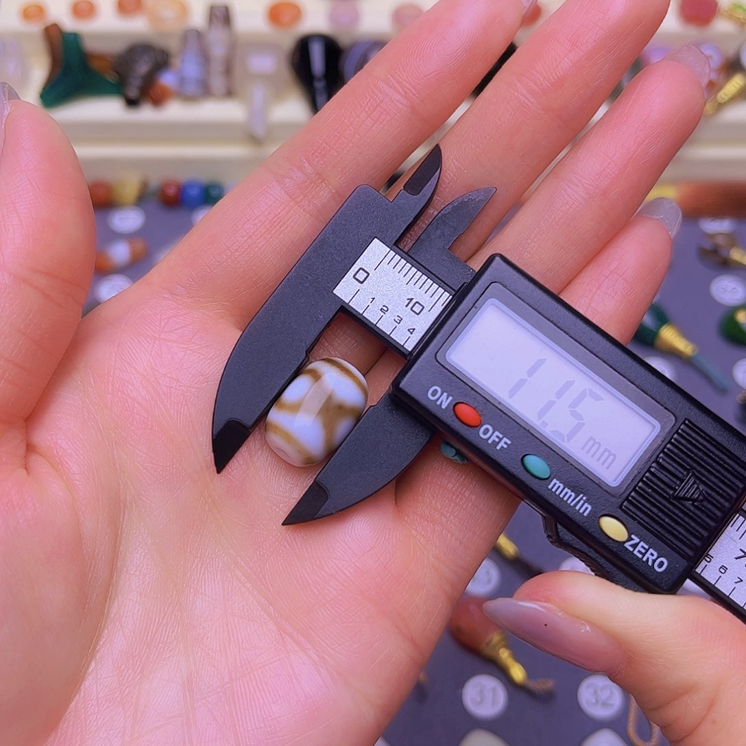 玛瑙/玉髓隔珠高16.5未镶嵌