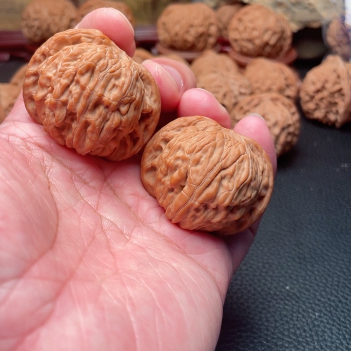 文玩核桃把件郭*生42全品山地磨盘蝴蝶磨