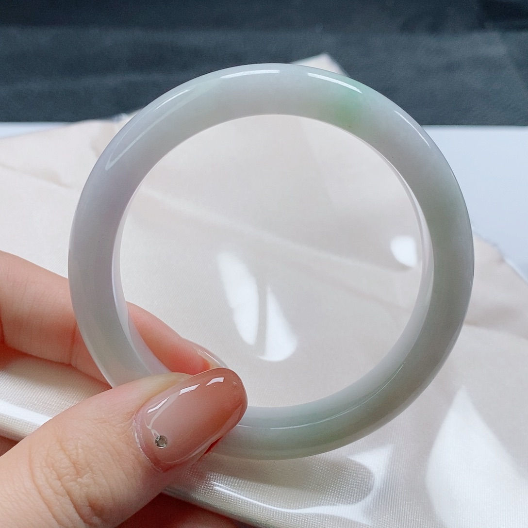 【闪购商品】未镶嵌手镯翡翠444号