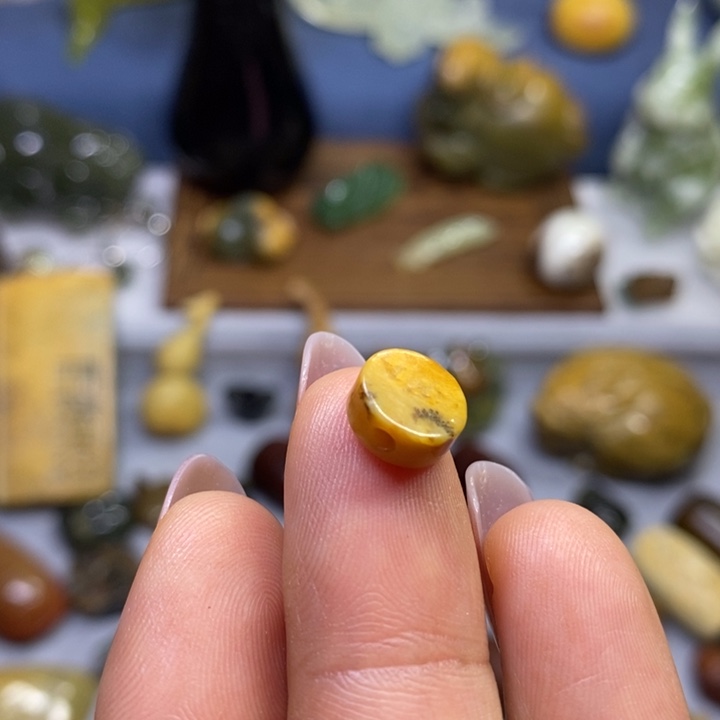 岫岩河磨玉（透闪石质玉）未镶嵌挂件