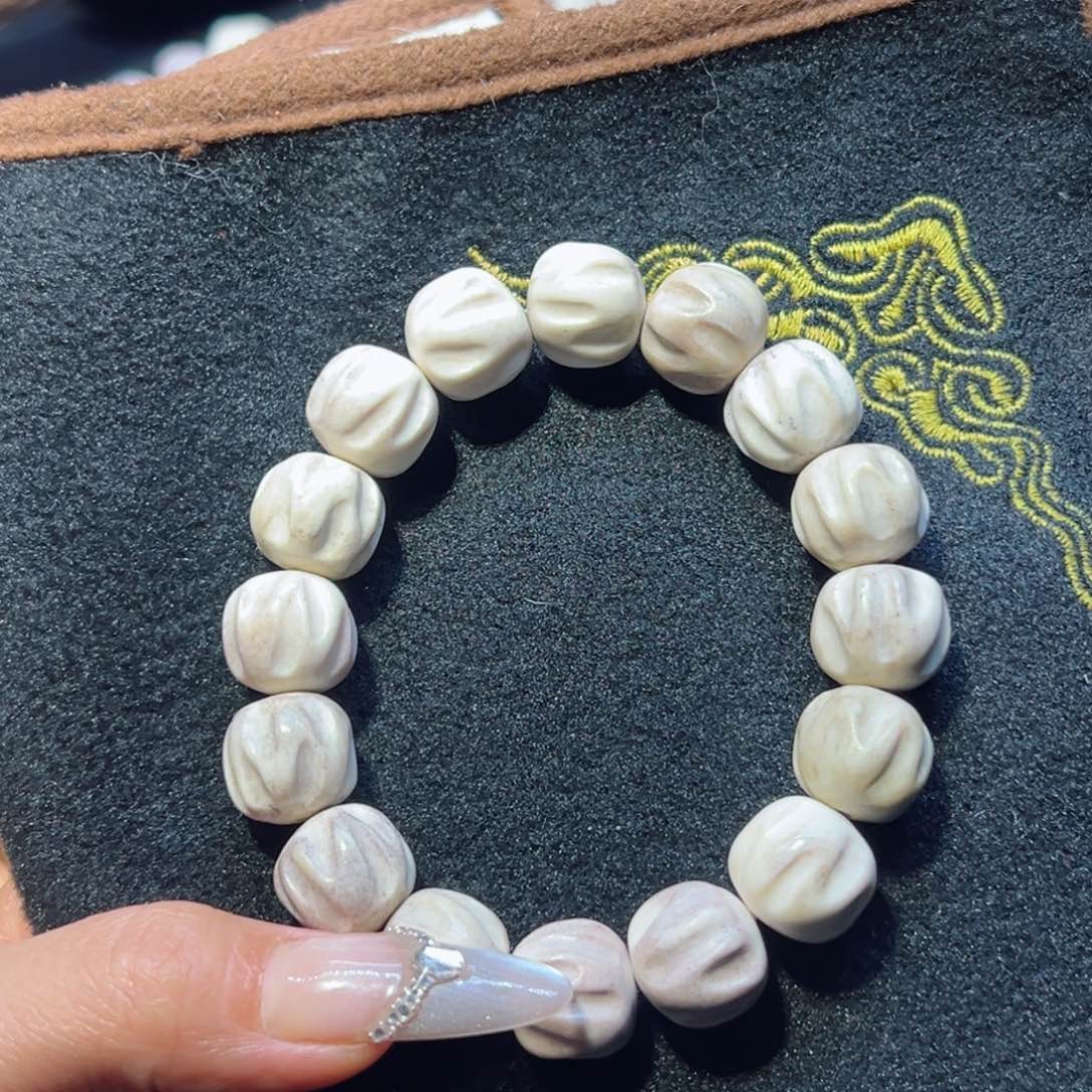 鹿骨把件鹿骨鹿角