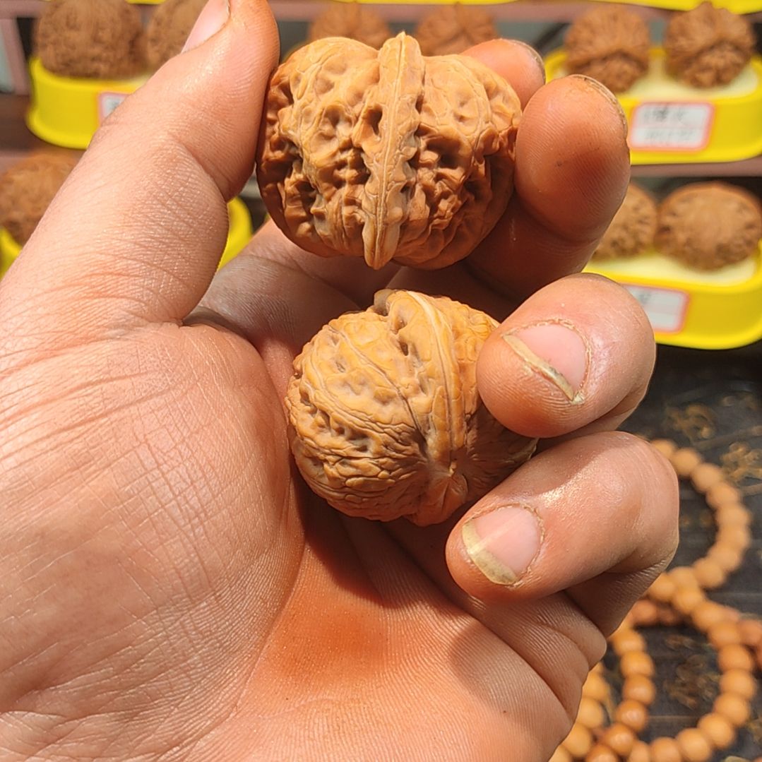 文玩核桃把件元宝44